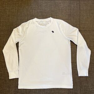 Abercrombie and Fitch long sleeve tee size 15/16